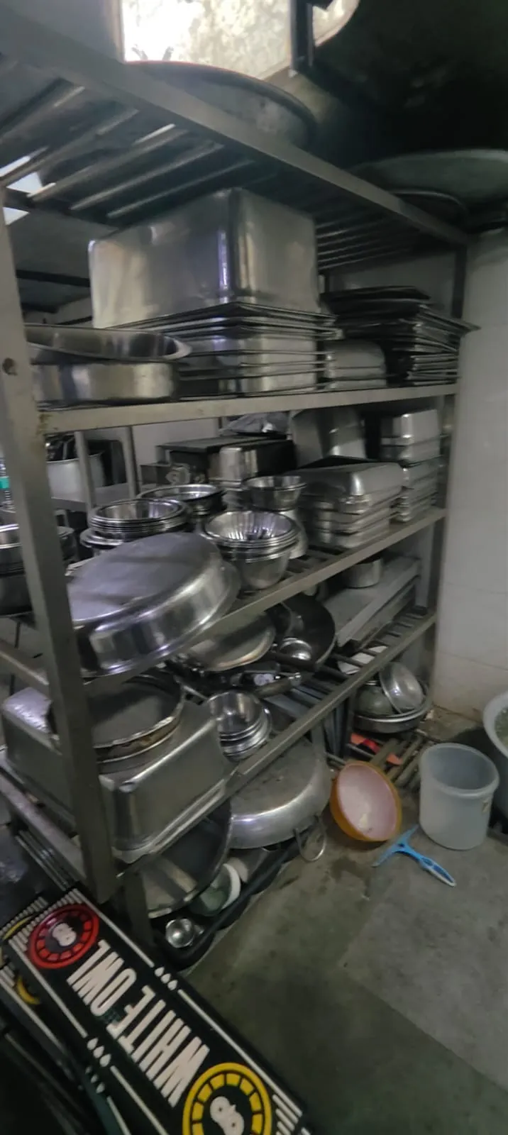 Commercial hotel stripping and asset liquidation removal services