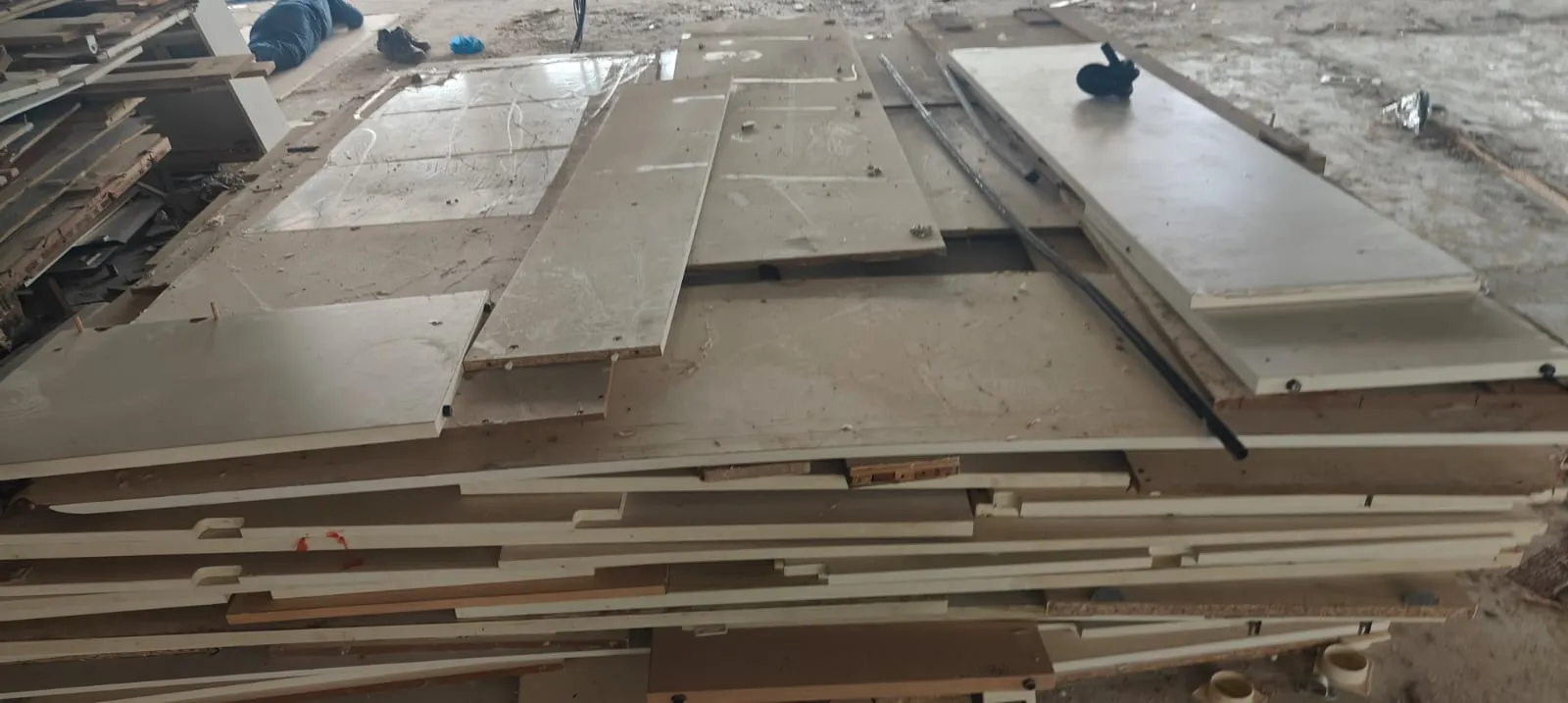 Office Furniture Disamntling Services